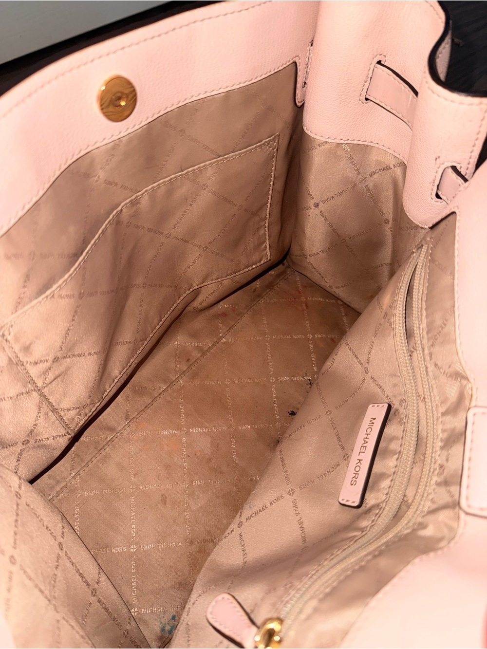 Michael Kors Cream and Pale Pink Signature Satchel - Picture 7 of 7